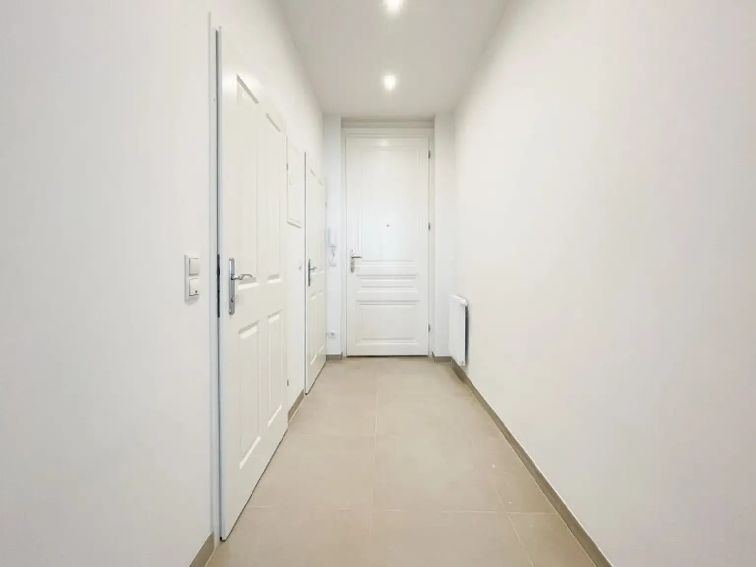 U3 "Hütteldorfer Straße": schön sanierte 2-Zimmerwohnung inkl. neuer Küche