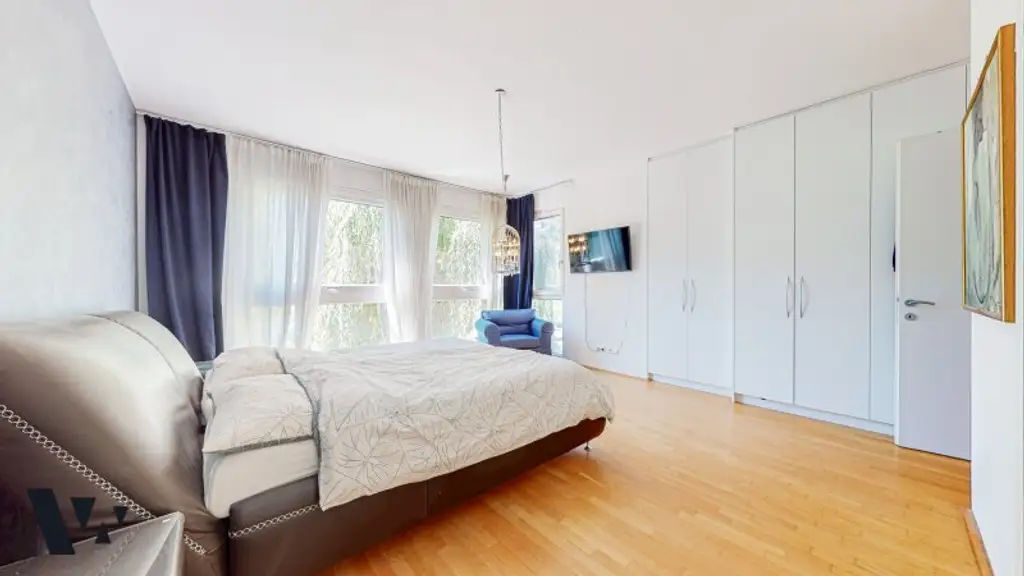 WOHNEN AM KAASGRABEN | MAISONETTE-RARITÄT MIT GARTEN | VIDEO-PRÄSENTATION