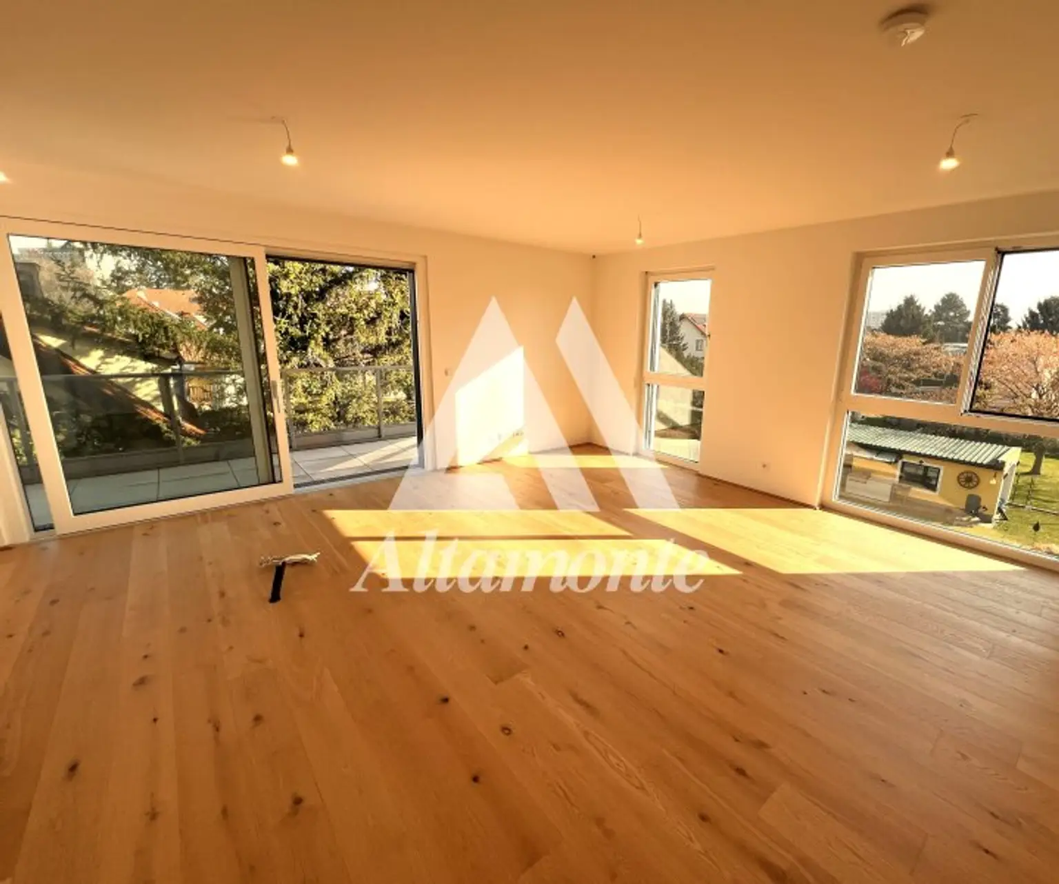 Erstbezug! Lichtdurchflutete 2-Zimmer-Wohnung nahe Donauzentrum