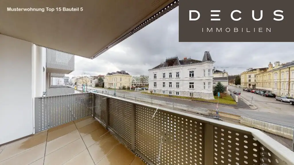 2 ZIMMER | ALTSTADT | DACHGESCHOSS MIT TERRASSE | KARMELITERHOF | AB OKTOBER VERFÜGBAR