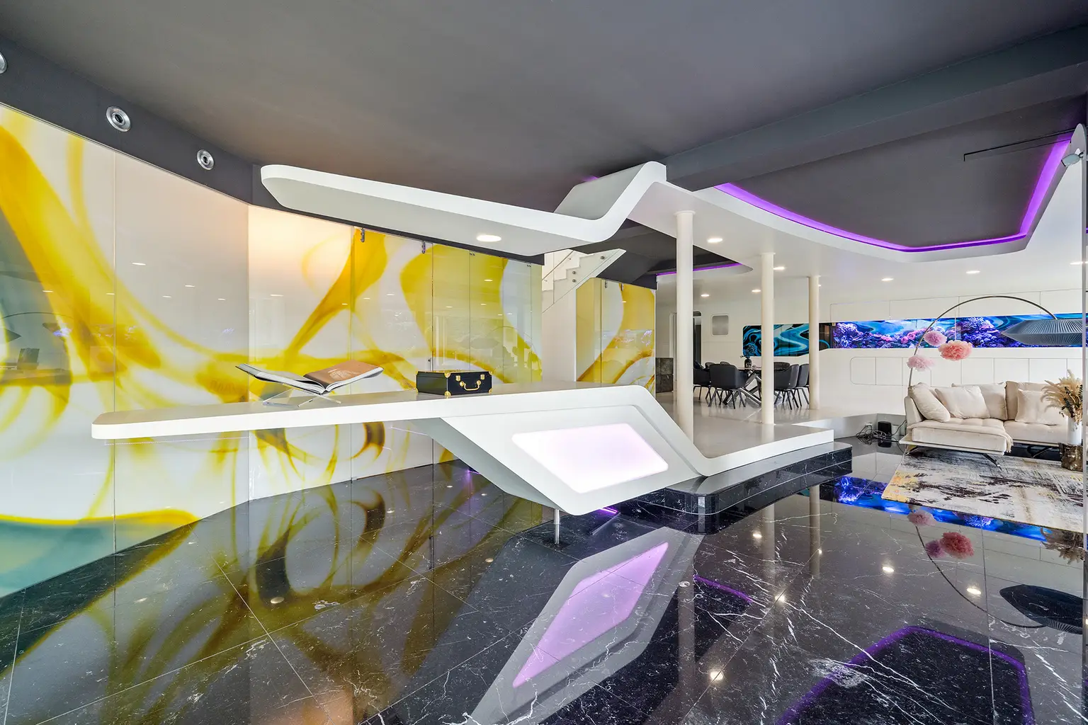 Außergewöhnlich futuristische Architektur mit "WOW"-Effekt und Indoor Pool in Liesing – The White Pearl