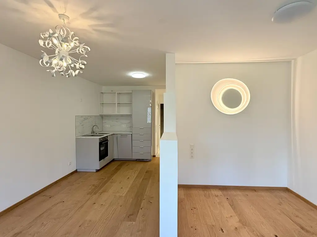 "Top sanierte 1 Zimmerwohnung!"