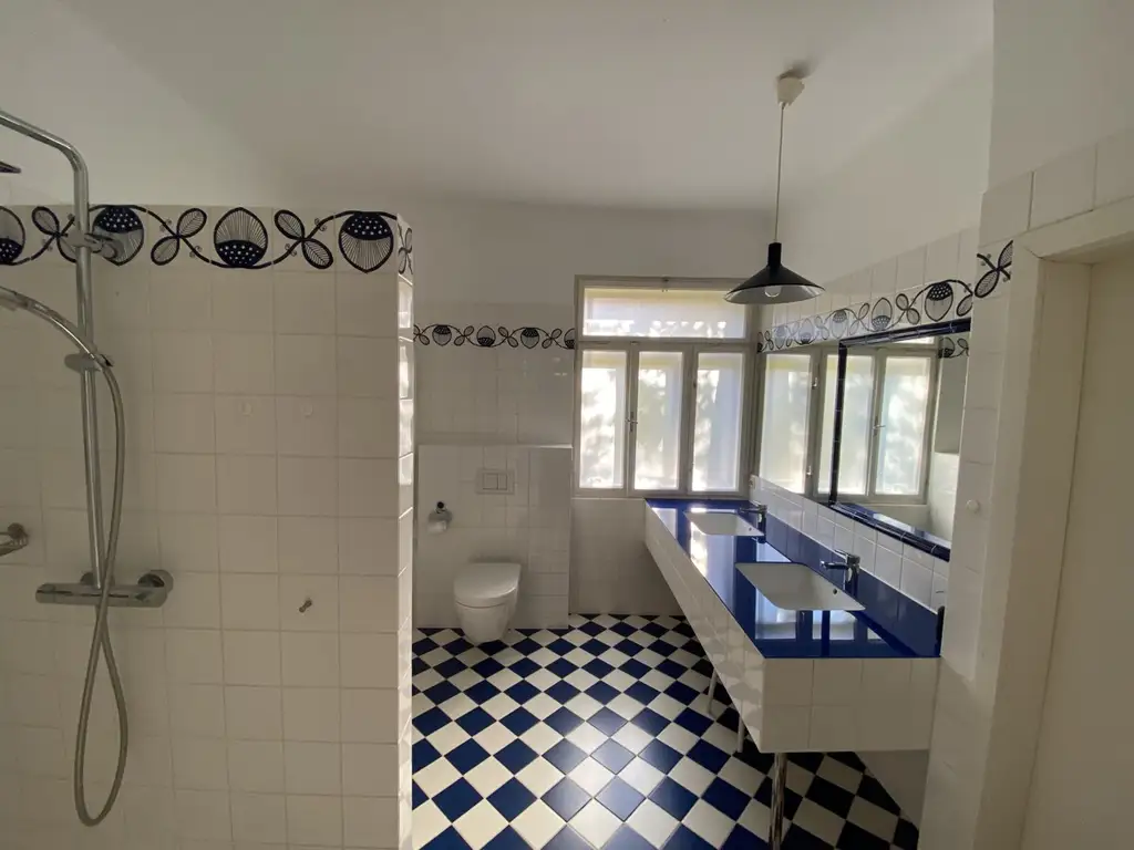 Wienerwaldhof  mit Pool im Apfelgarten  - 7 Zimmer  - 5 bedroom villa 15 km from Vienna