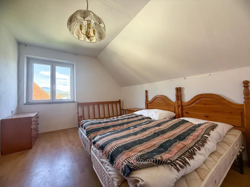 *** Investmentchance in Hönigsberg: Zinshaus mit 6 Wohnungen mit TOP Rendite ***