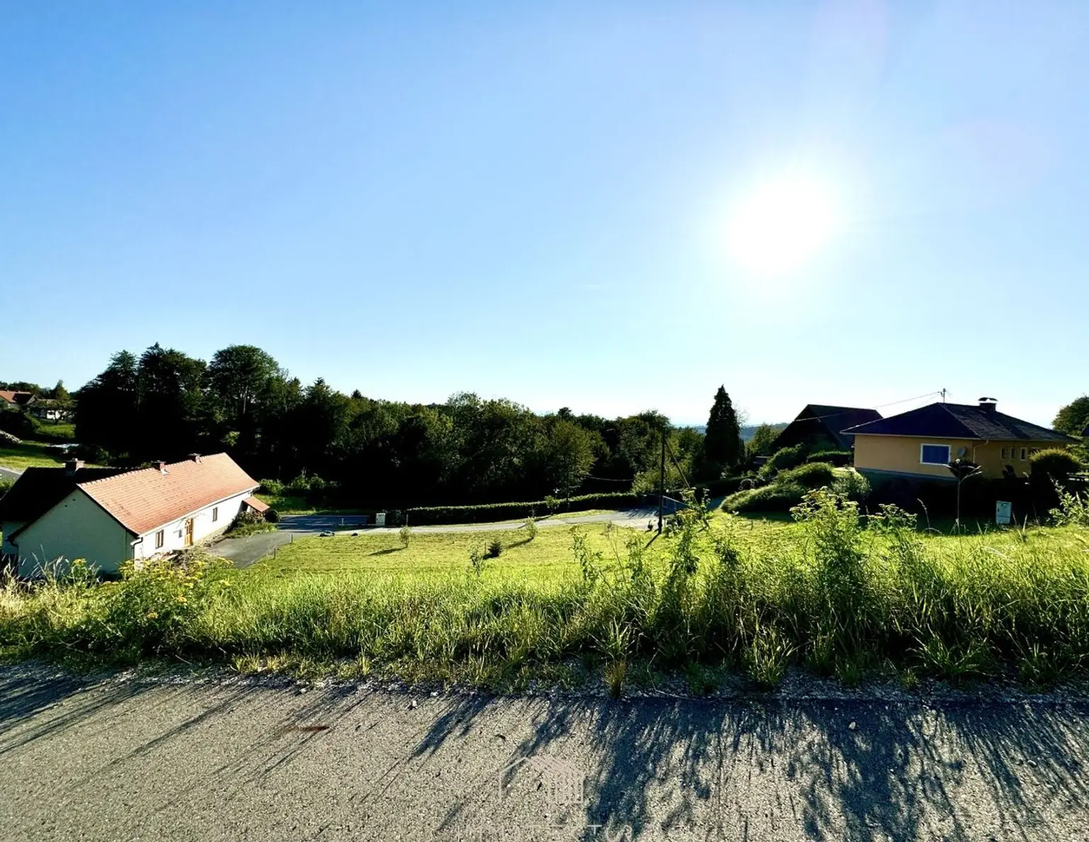 HOHE BAUDICHTE: Sonniges Grundstück nähe Schwarzl-Klinik in Laßnitzhöhe