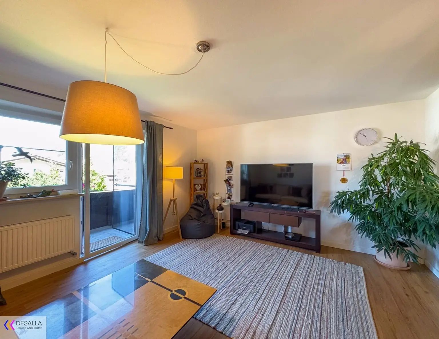 Attraktive 3-Zimmer-Wohnung mit Westbalkon und großzügigem Dachboden