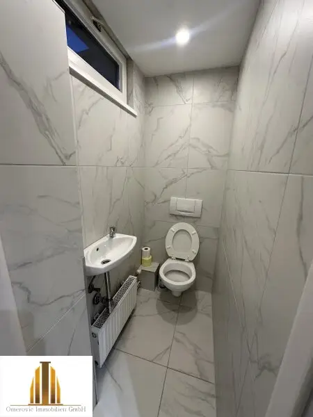 Wohnen wie im Urlaub Haus mit 2 Zimmer, Pool und ca 300m2 Garten