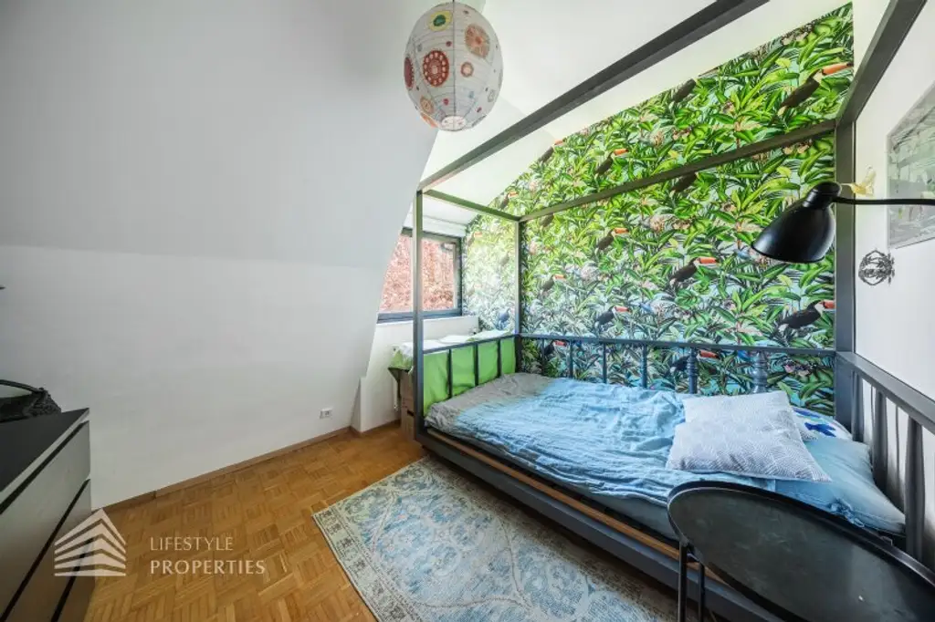 Traumhaftes Einfamilienhaus mit Gartenparadies