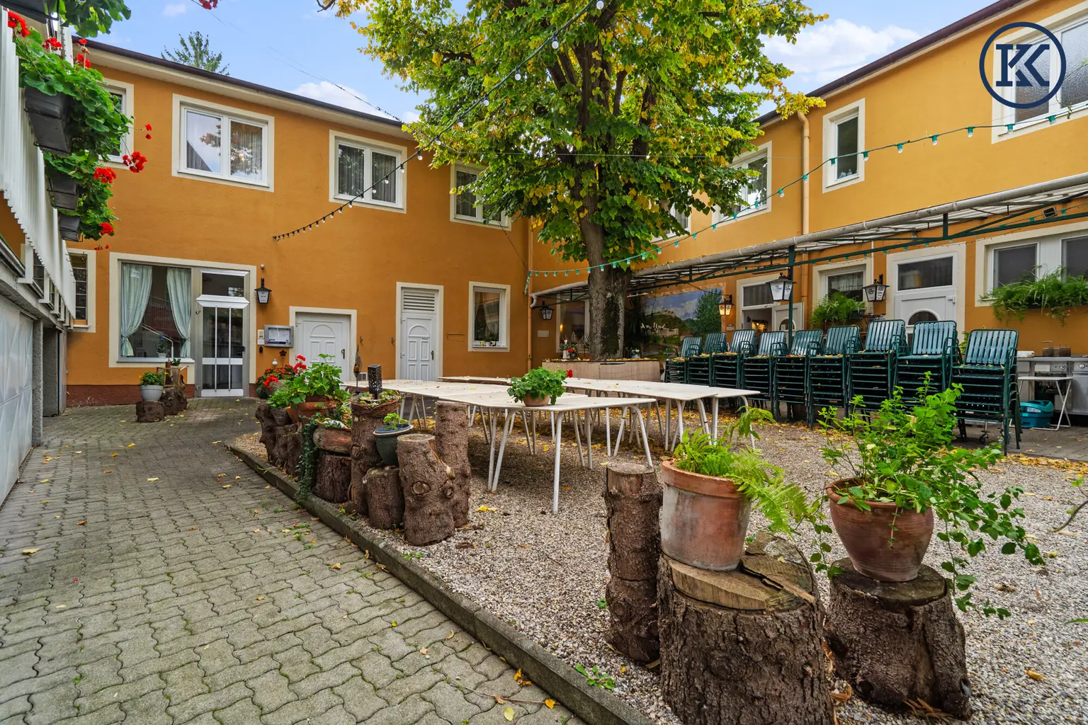 Historischer Gasthof mit Hotelbetrieb in Baden, Niederösterreich