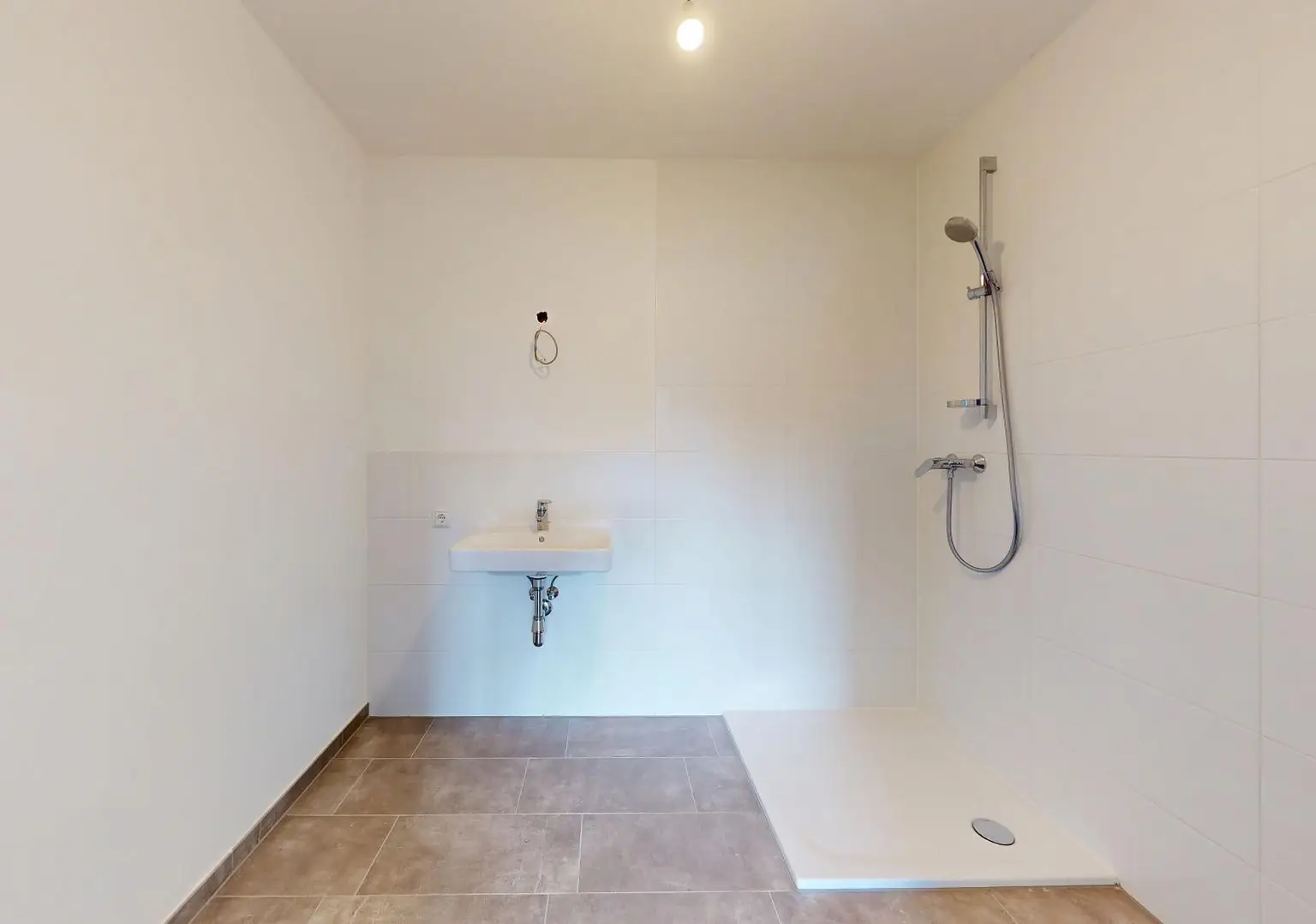 Wohnung - Badezimmer