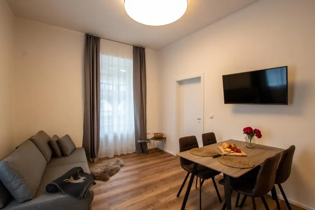 Panorama-Ferienappartmenthaus mit 6 eigenständigen Appartments in Bad Gastein
