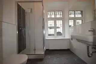 Badebereich - Charmantes 2 Zimmer Atelier Kauf 15. Bezirk Wien