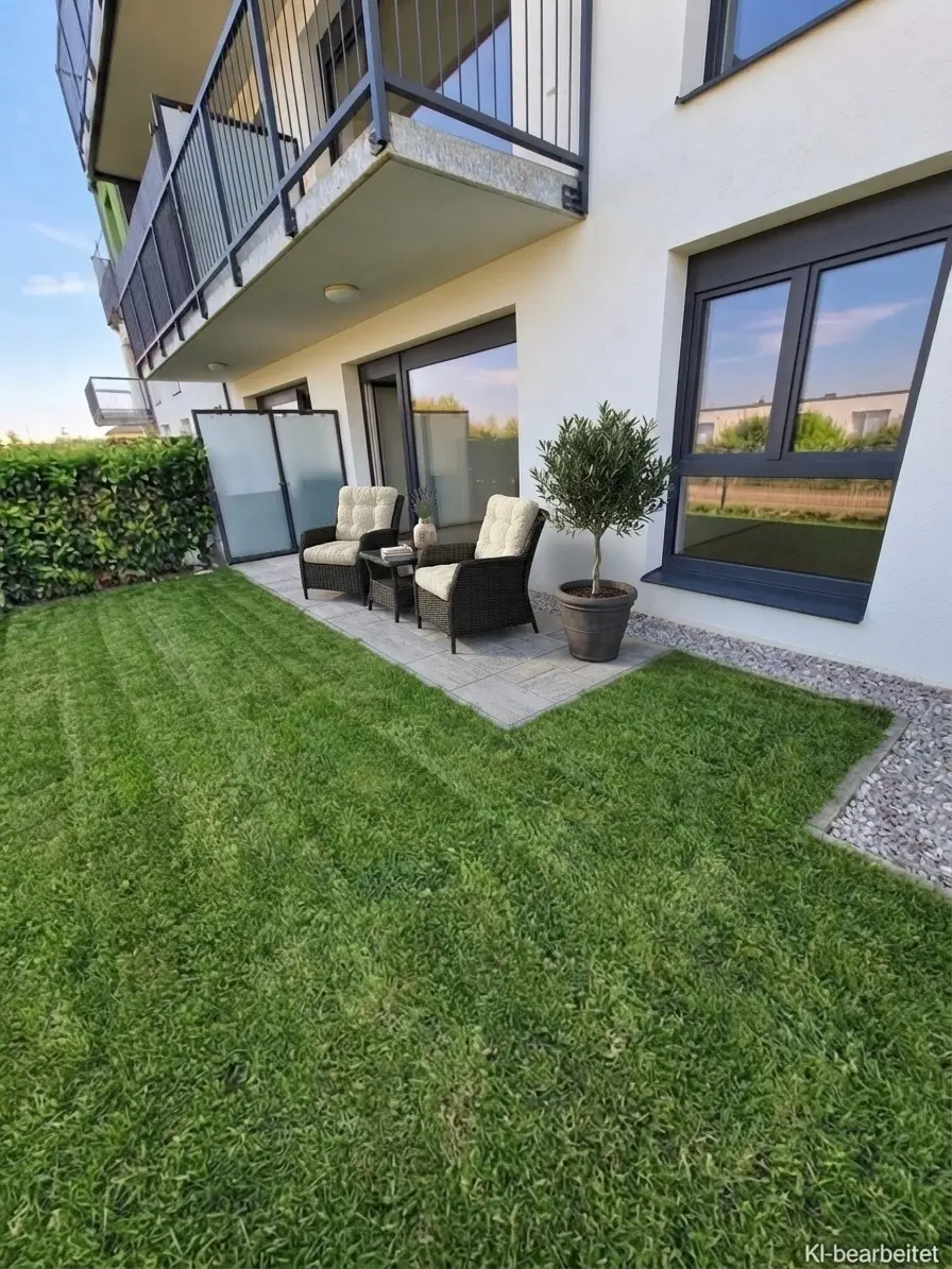 Neubau: Besonders ansprechende 54 m² 2-Zimmerwohnung mit 28 m² Garten