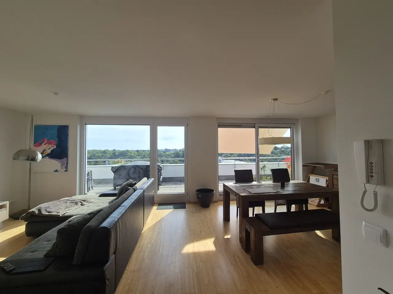Wunderschöne 2,5-Zimmer-Penthouse-Wohnung mit großem Balkon und Tiefgarage in Stuttgart-Vaihingen - Photo 3