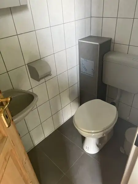 Haus mit Weinkeller - KEINE Hauptwohnsitzmöglichkeit