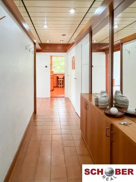 Großzügige 3-Zimmer-Wohnung mit Loggia in Döblinger Grünruhelage