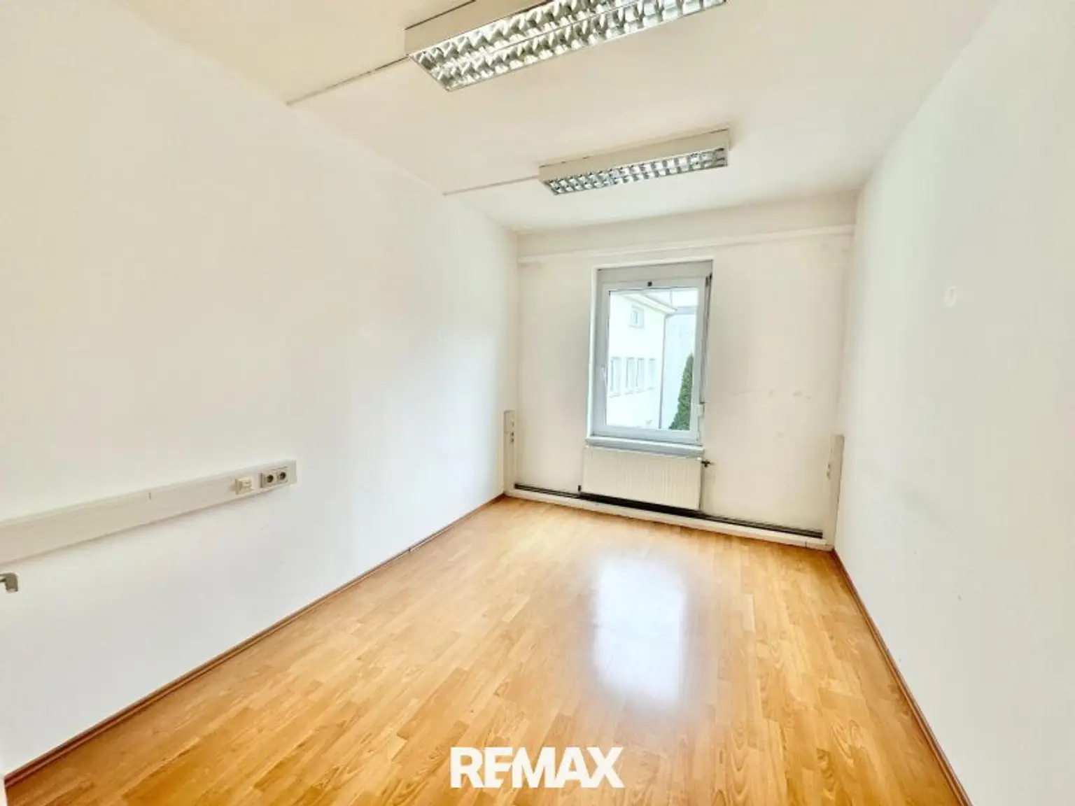 Büro 4