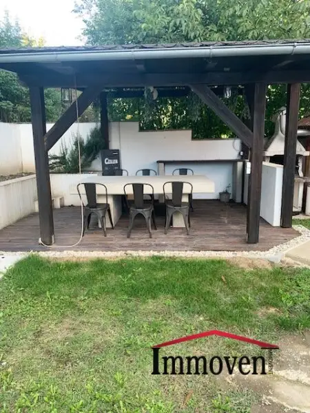 Im Speckgürtel von Wien -  Idyllisches Einfamilienhaus mit Garten/Terrasse und Pool!