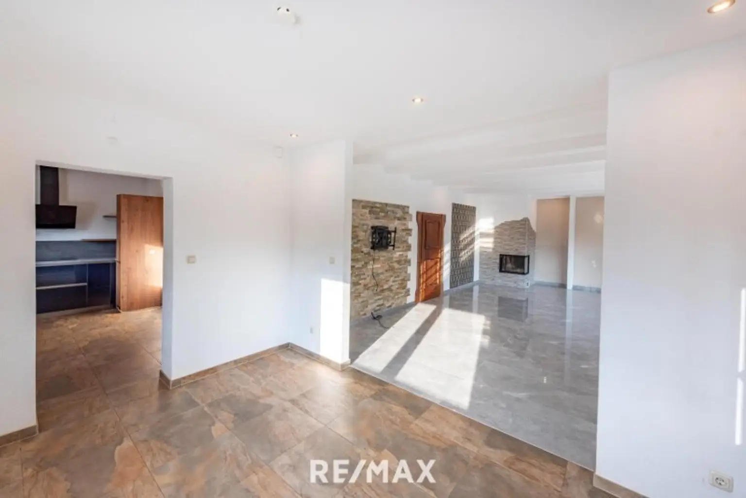 Übergang Essen Wohnen