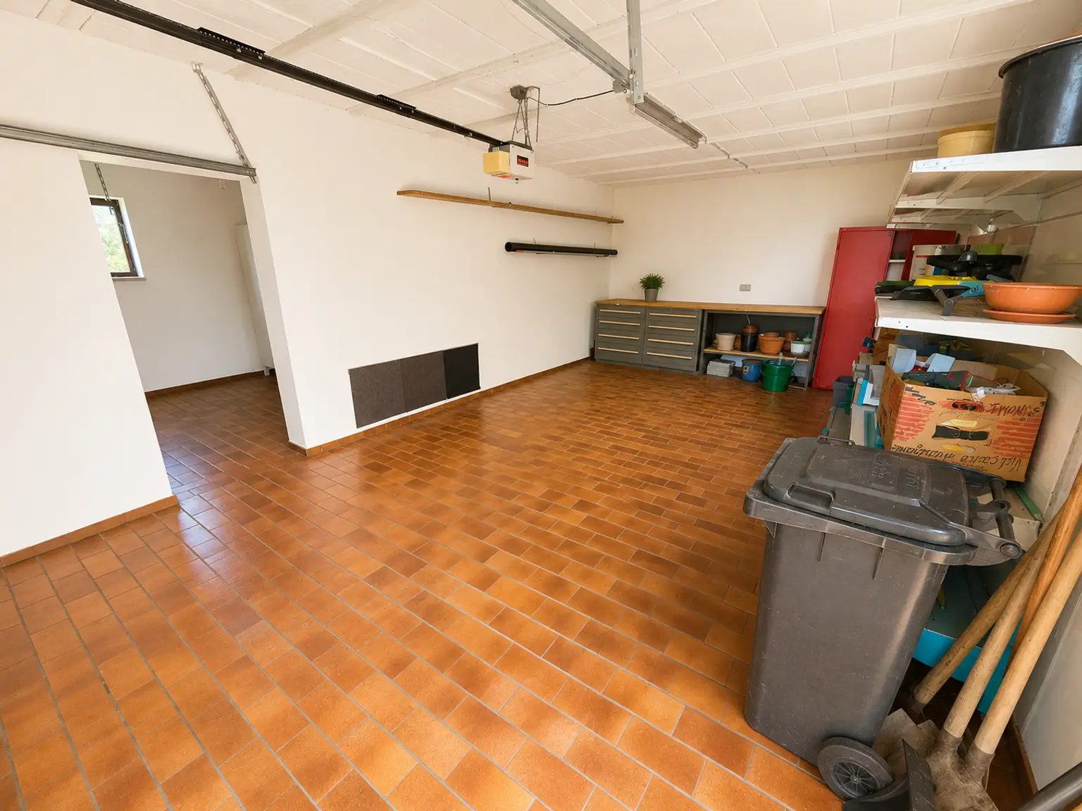 Garage 1