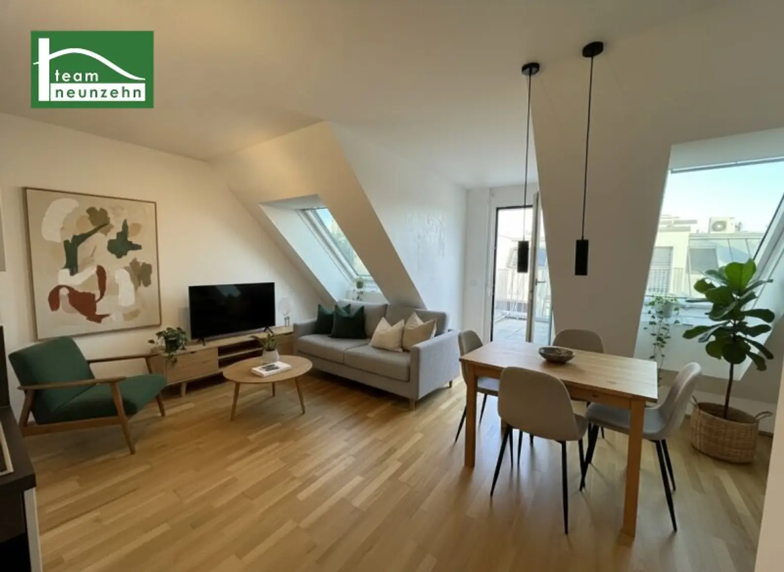 Kolo 35 - Klimatisierte Dachgeschoss-Wohnung mit 2 Terrassen nahe SCN, Denglerpark und Prager Straße! - Ab sofort!