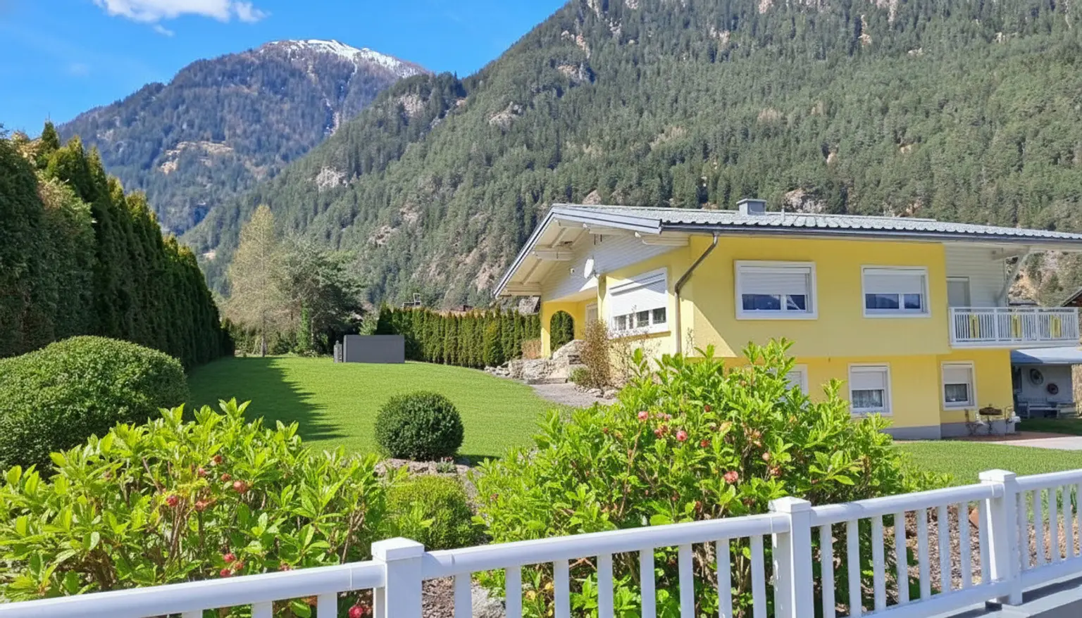 Ihr privater Park im Herzen von Tösens – Großzügiges Wohnen mit Entwicklungspotenzial - in Best-Lage!