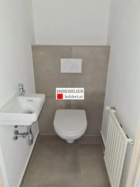 GELEGENHEIT, 3-ZIMMERWOHNUNG MIT FERNBLICK UND ZENTRALE LAGE