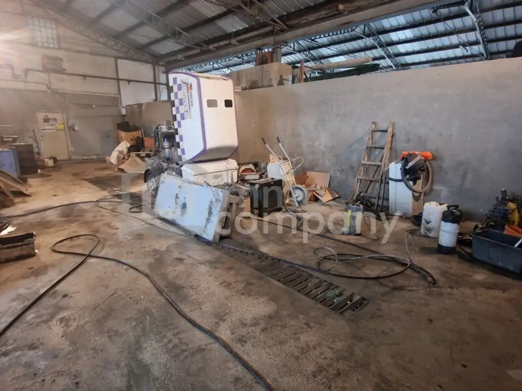 Perfektes Investment: Großzügiges Gemischtgrundstück mit vielseitigen Nutzungsmöglichkeiten