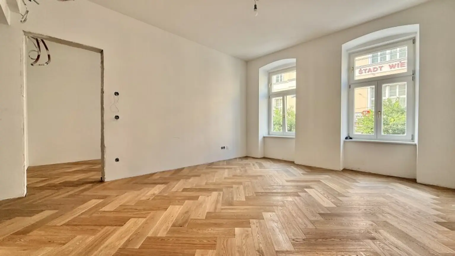 Ca. 29 m² Außenfläche südlich ausgerichtet I Erstbezug nach Kernsanierung I U-Bahn Nähe I Luftwärmepumpe inkl. Kühlung I