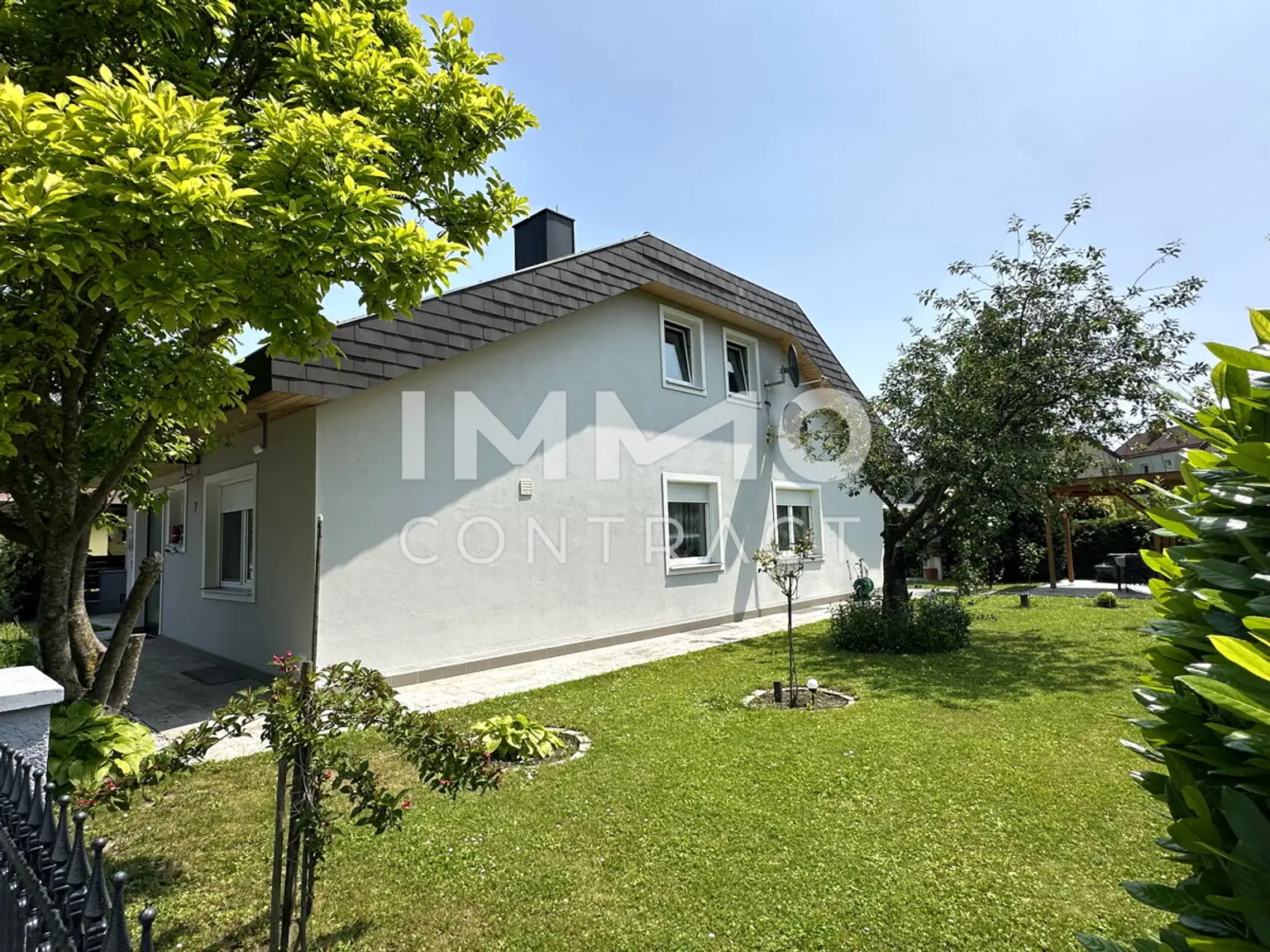 Zeitlose Wohnqualität in begehrter Lage – charmantes, gepflegtes Haus mit Ausbaupotenzial