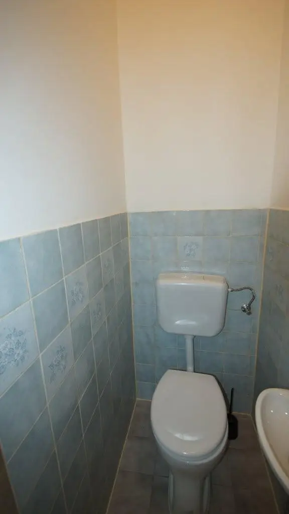 8 WC neu Praxis 1140