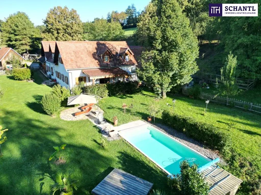 SENSATIONELLES JUWEL! Exklusiver Vierkanthof im Thermenland Steiermark – Wohnen, Reiten & Leben mit Pool und Natur!
