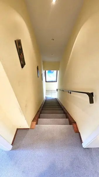 Stiegenaufgang - EG zum OG - Haus - Millstatt - kaufen