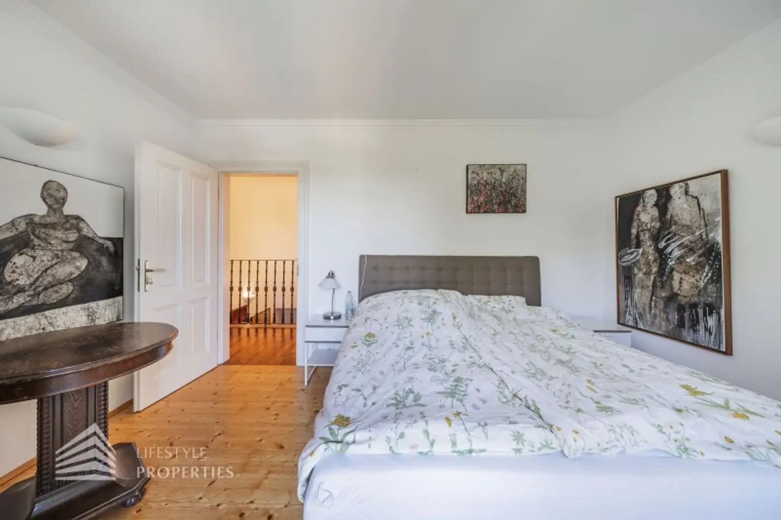 Wunderschöne Villa mit Pool und weitläufigem Grundstück, Nähe Pressbaum