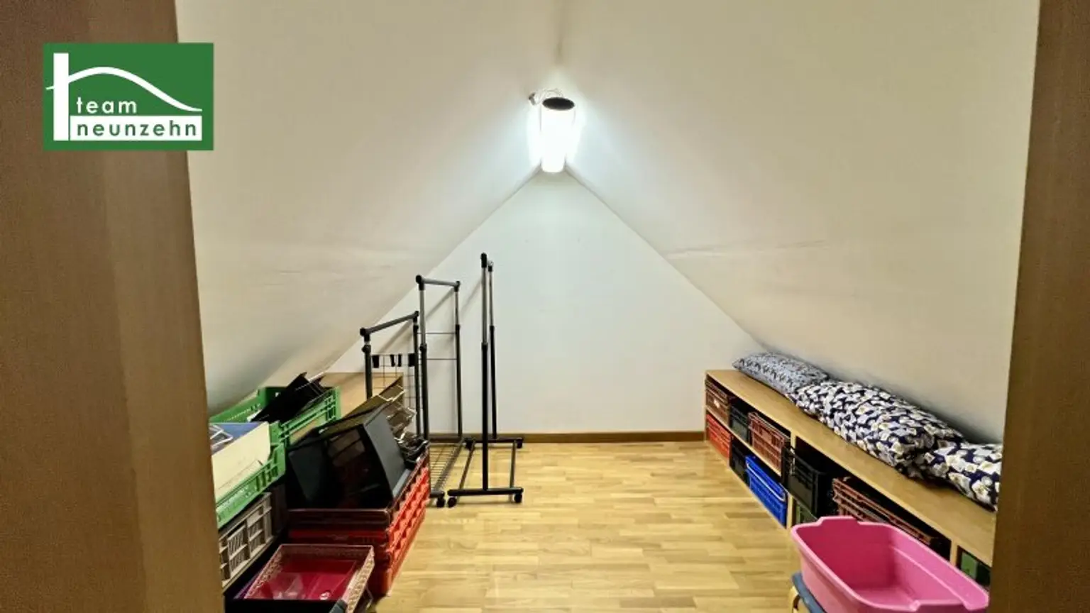 Großzügiges Reihenhaus auf 245m² Eigengrund - 173m² Wnfl., 5x Zimmer & zusätzlichem Keller von 63m².