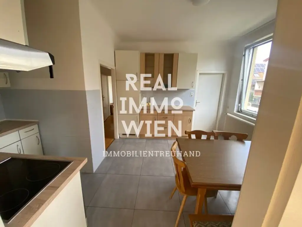Sehr schönes Einfamilienhaus mit großen Garten im 23. Bezirk!!! 360° - 3D Besichtigung!!!