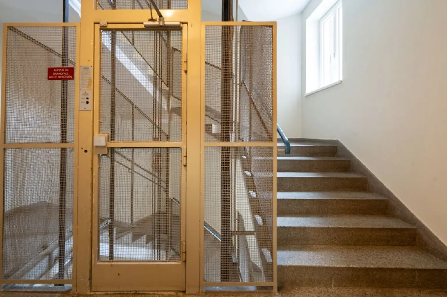 Stilvolle 4-Zimmer Wohnung mit Balkon im Herzen von Linz zu kaufen - Nähe Kapuzinerkirche