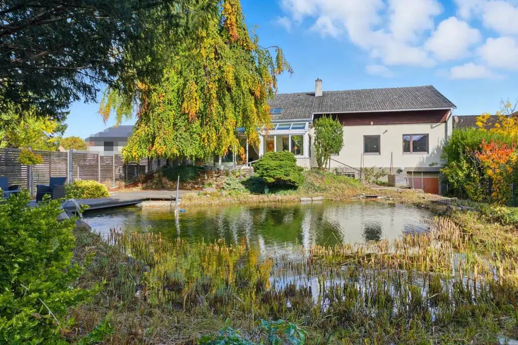 Ihr persönliches Wohnparadies: Ein Refugium für Naturliebhaber – Wohnen am eigenen Schwimmteich!