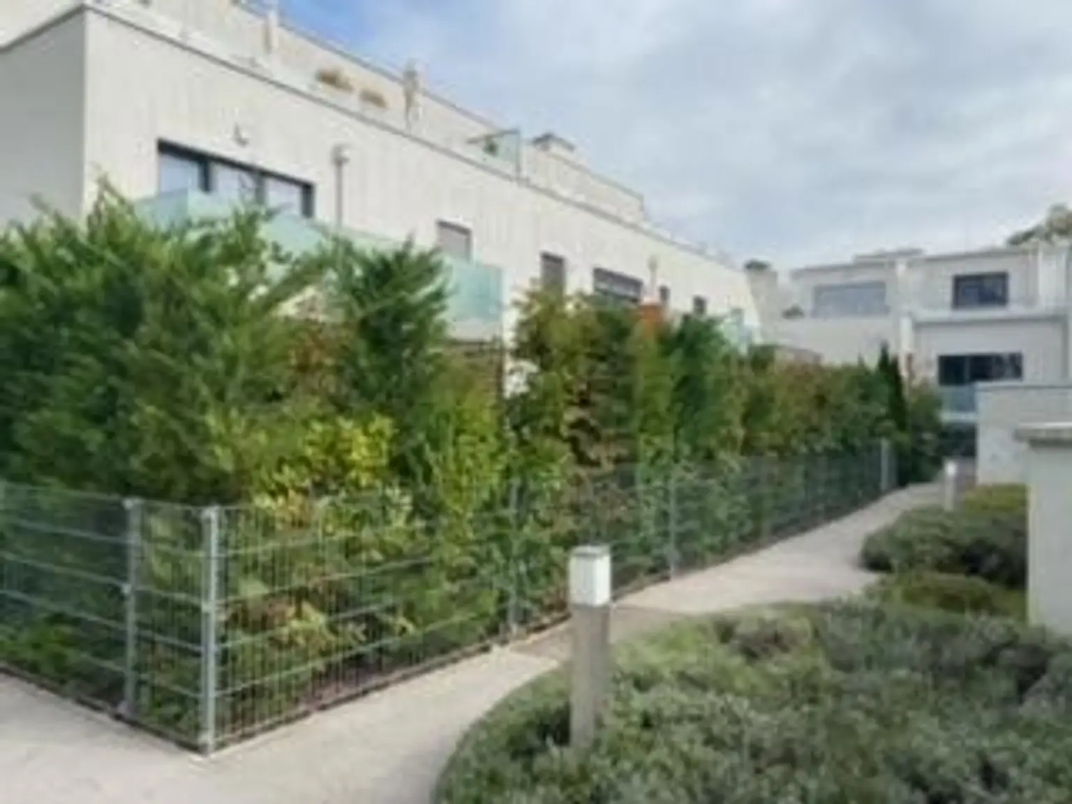 Traumhafte Gartenwohnung in Hofruhelage - vis á vis Schlosspark Maria Enzersdorf
