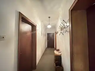 Flur OG