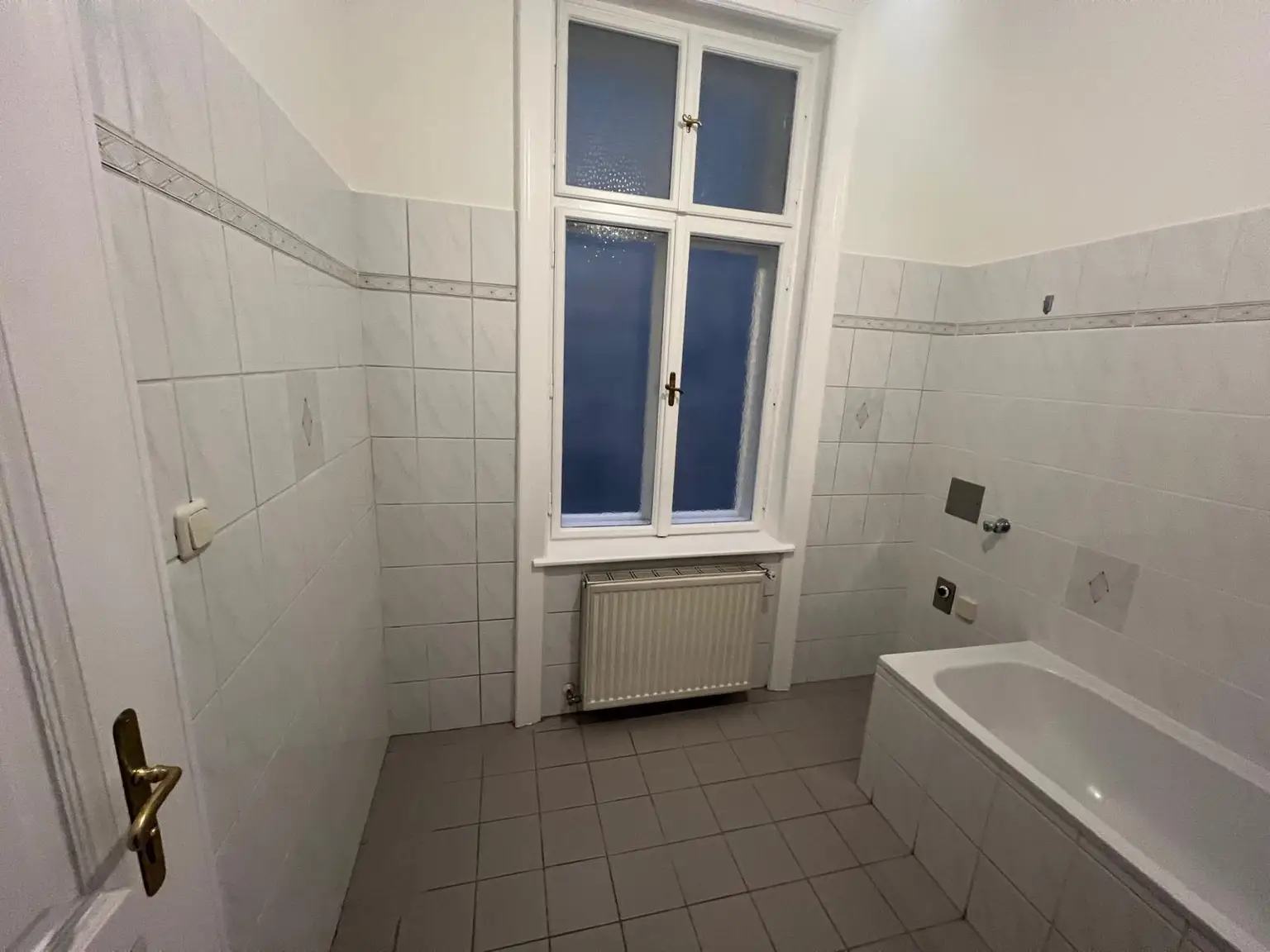 ca2243db-d580-490b-b36d-d27982948047