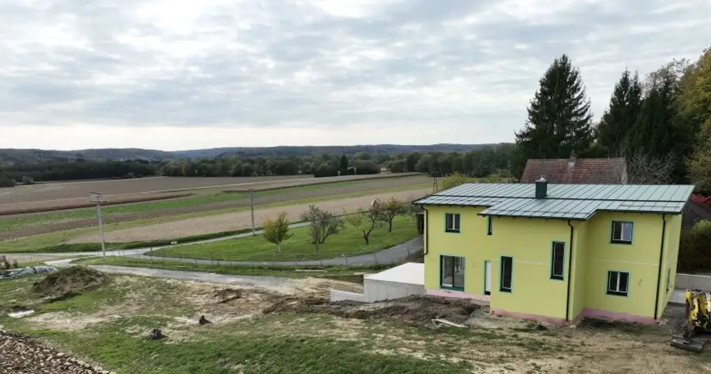 '' ZEITGEIST '' Exklusives Einfamilienhaus in beschaulicher Ruhelage - Fertigstellung Dez. 2025 !!