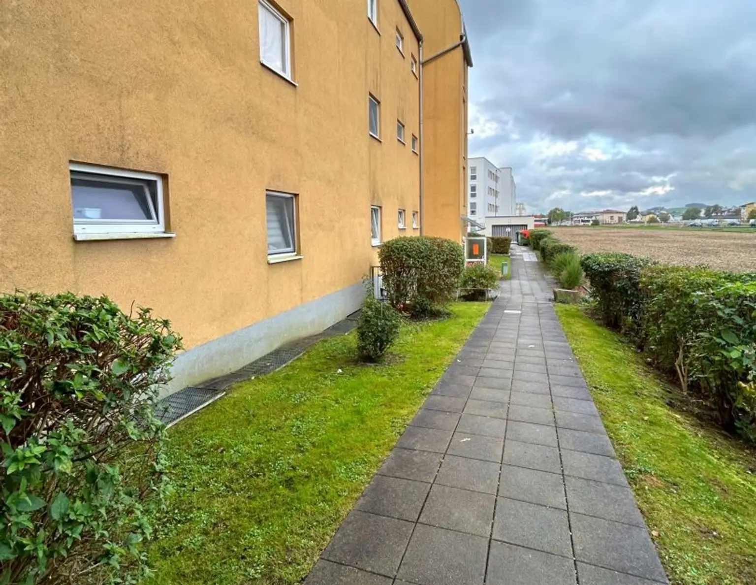 3 ZIMMER WOHNUNG IN PERG - MIT BALKON UND PARKPLATZ
