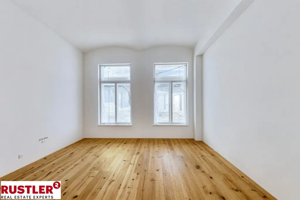 Großzügige 2-Zimmer-Altbauwohnung mit charmantem Gewölbe