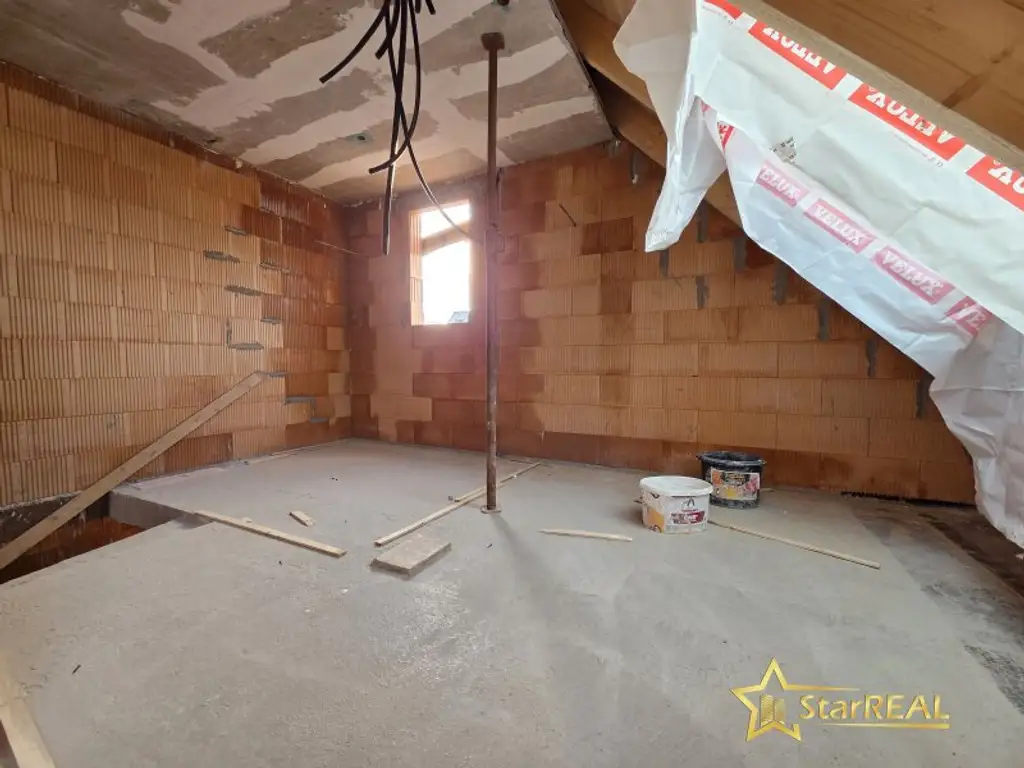 IN BAU! NÄHE GYM SIMONSGASSE. 5 ZIMMER-ZIEGELHAUS. KELLER. 90m² GARTEN. PHOTOVOLTAIK. TOP AUSSTATTUNG. PROVISIONSFREI für den Käufer.