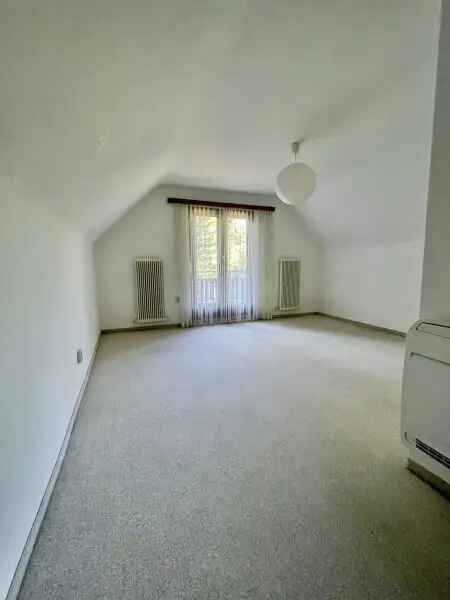 Villa auf großem Garten