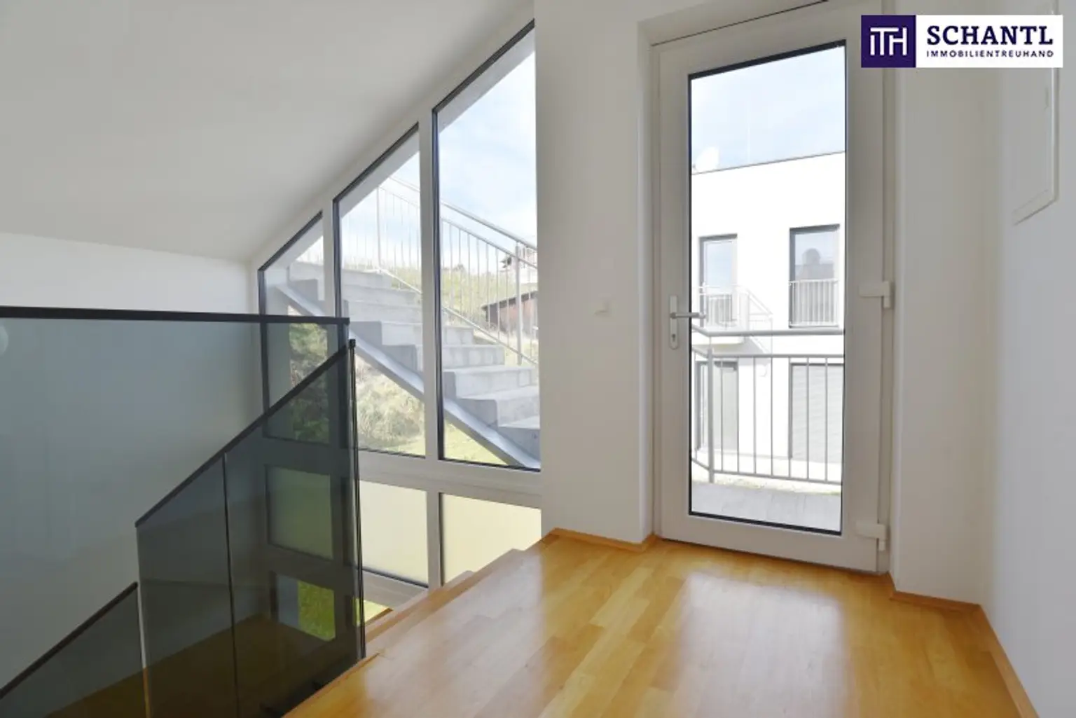 Exklusives Einfamilienhaus mit Panoramaterrasse in der steirischen Weingegend – Ein Wohnjuwel für höchste Ansprüche!