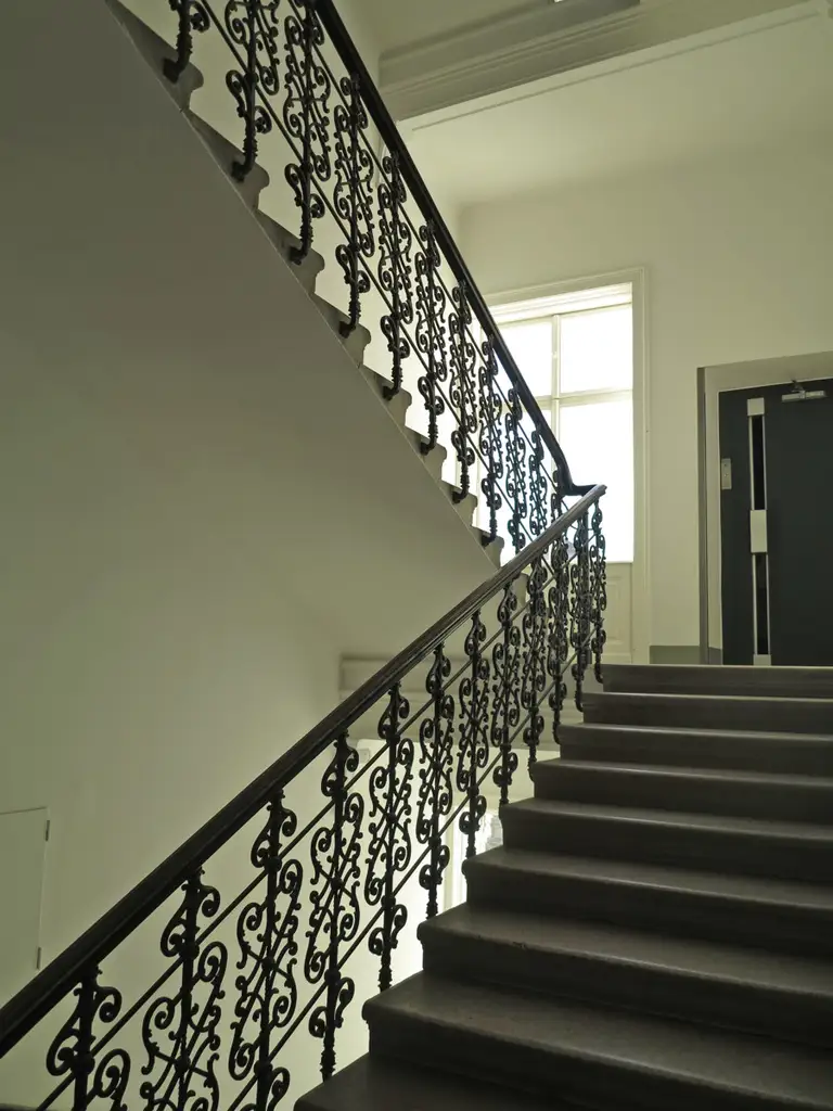 STILVOLL SANIERTE ALTBAUALTBAUWOHNUNG - RESRVIERT