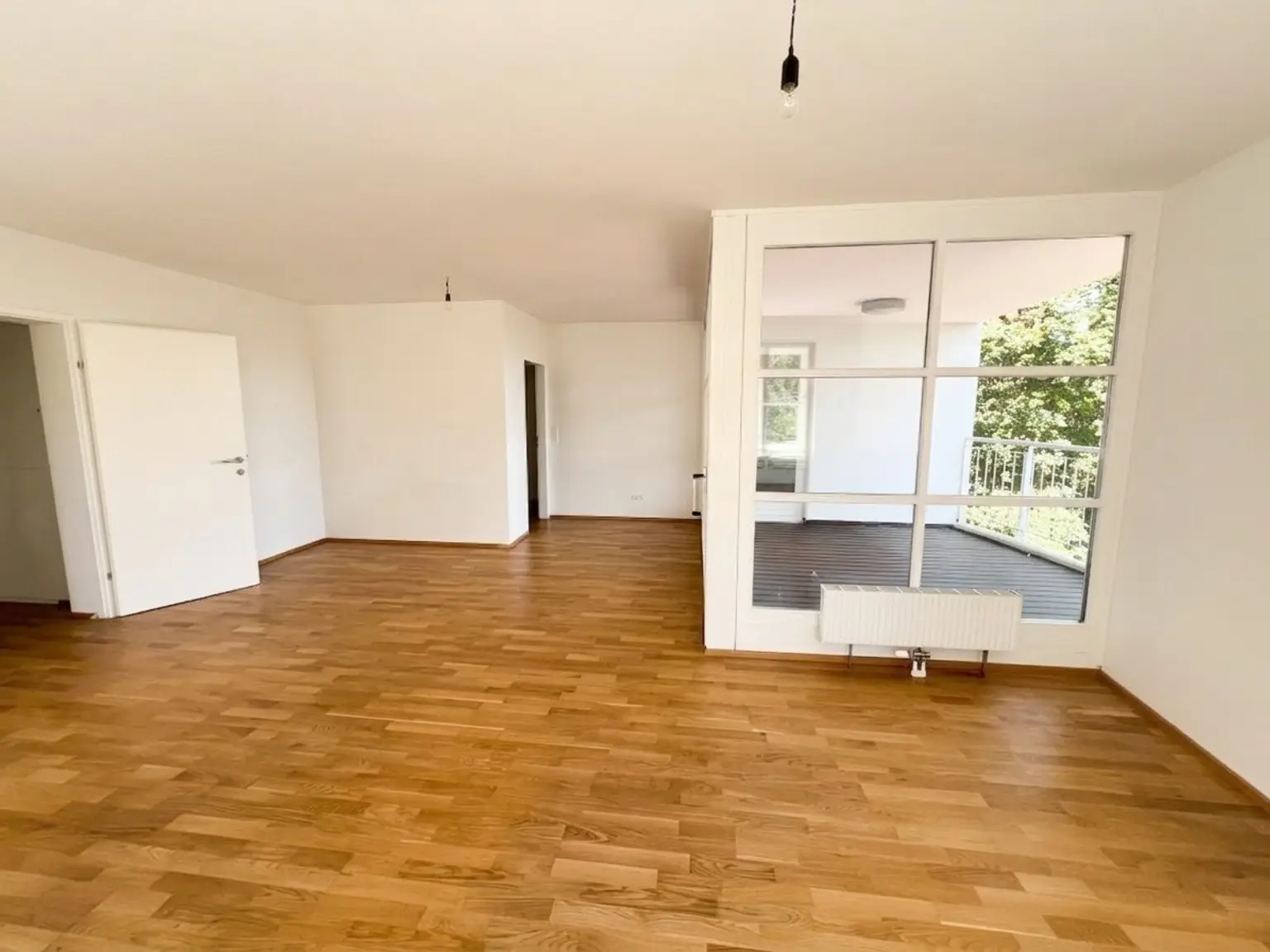 Ansprechende 3-Zimmer-Wohnung in Botschaftsviertel