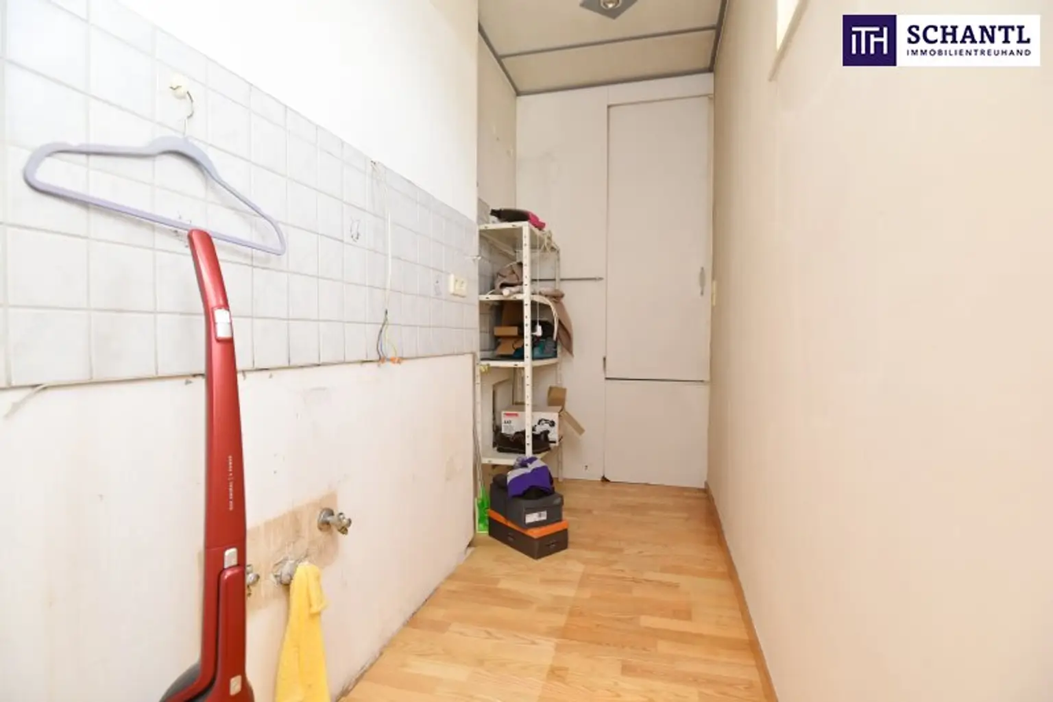 Ein Zuhause mit Raum für Leben, Generationen und Zukunft! Vielseitiges Ein- bis Zweifamilienhaus auf großem Grundstück nahe Lutzmannsburg!